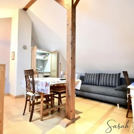 Апартаменты Bed & Bretzel: Cosy Traditional Alsatian *